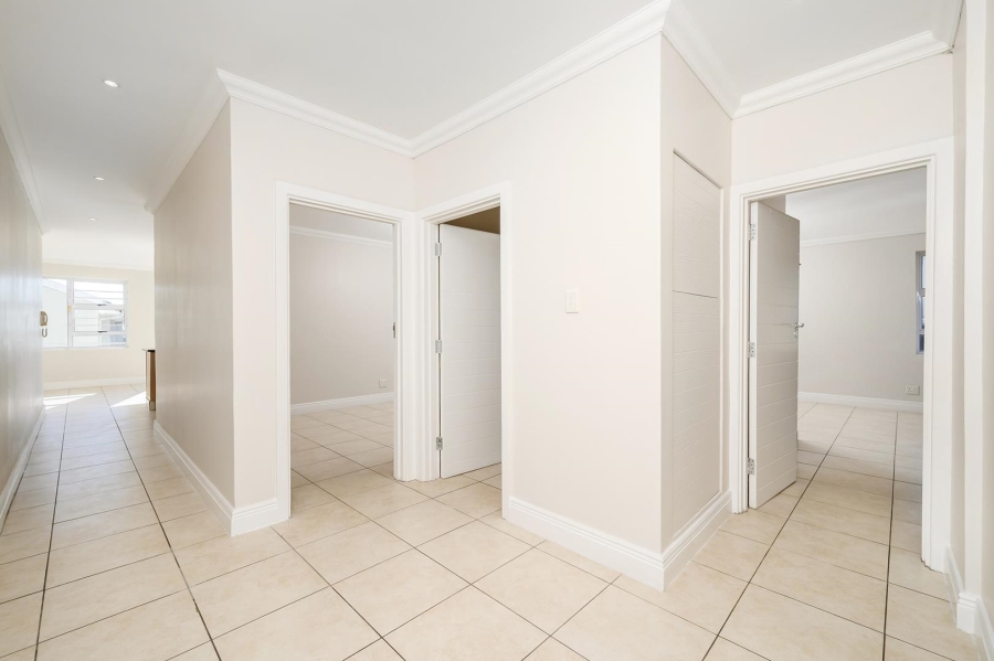 2 Bedroom Property for Sale in Humewood Eastern Cape